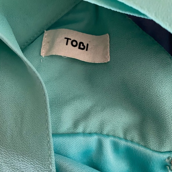 TOBI Chiffon Wrap Dress - Picture 4 of 6